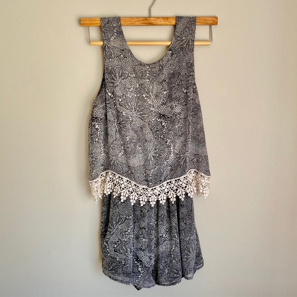 Beautifully Couture Romper - Picture 1 of 4